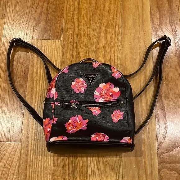 Guess | Bags | Euc Guess Floral Mini Backpack | Poshmark display picture 3